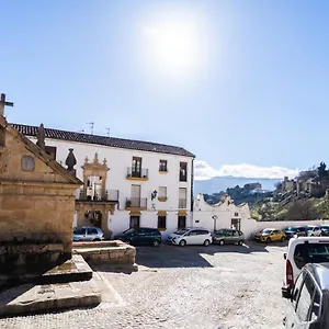 https://apartamento-patio-real.es-andalucia.com