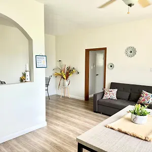 https://healing-in-the-city.comcaribbean.com