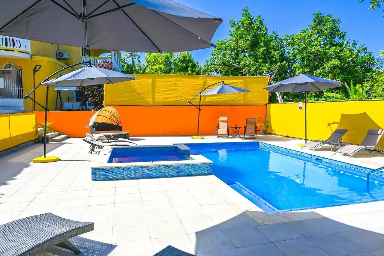 Takuma Boutque Hotel Hotel Rooms & Suites Montego Bay 0*,  Jamaica