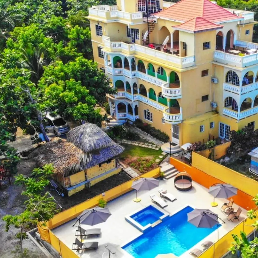 Takuma Boutque Hotel Hotel Rooms & Suites Montego Bay Villa