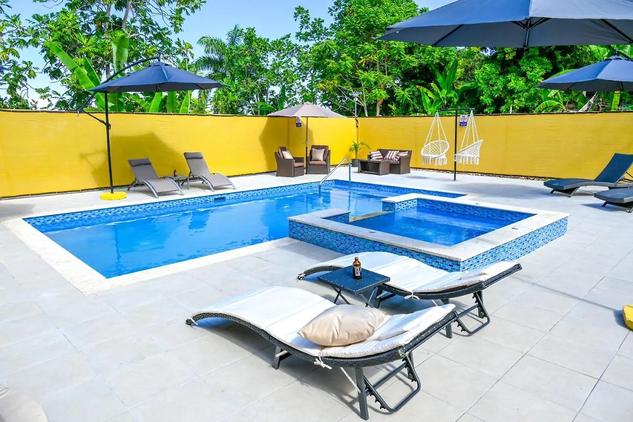 Takuma Boutque Hotel Hotel Rooms & Suites Montego Bay 0*,