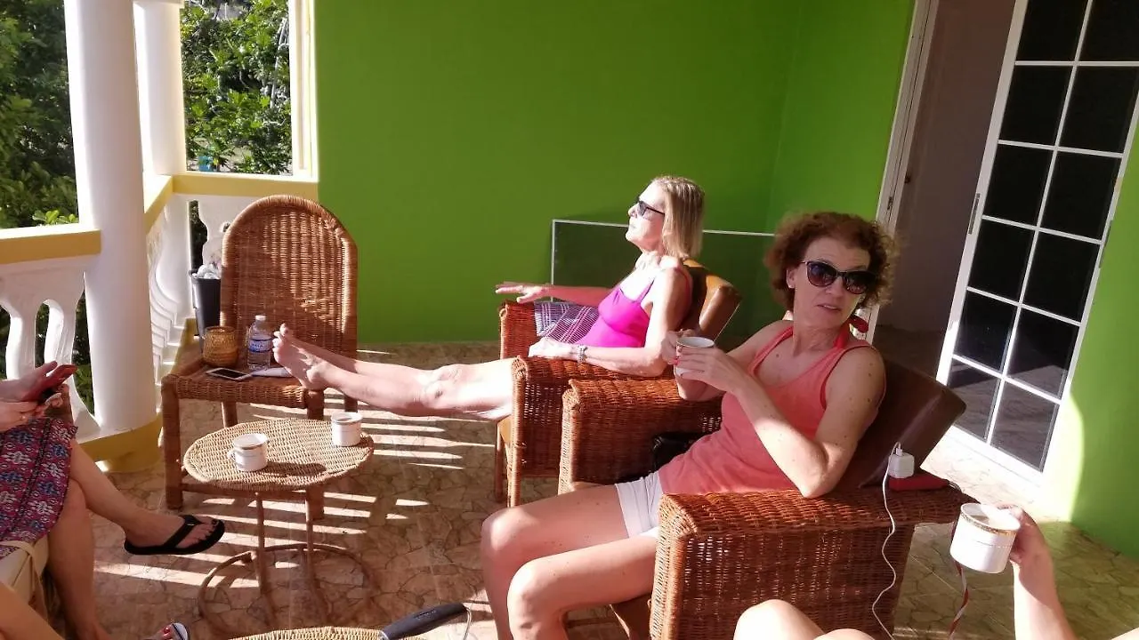 Takuma Boutque Hotel Hotel Rooms & Suites Montego Bay 0*,